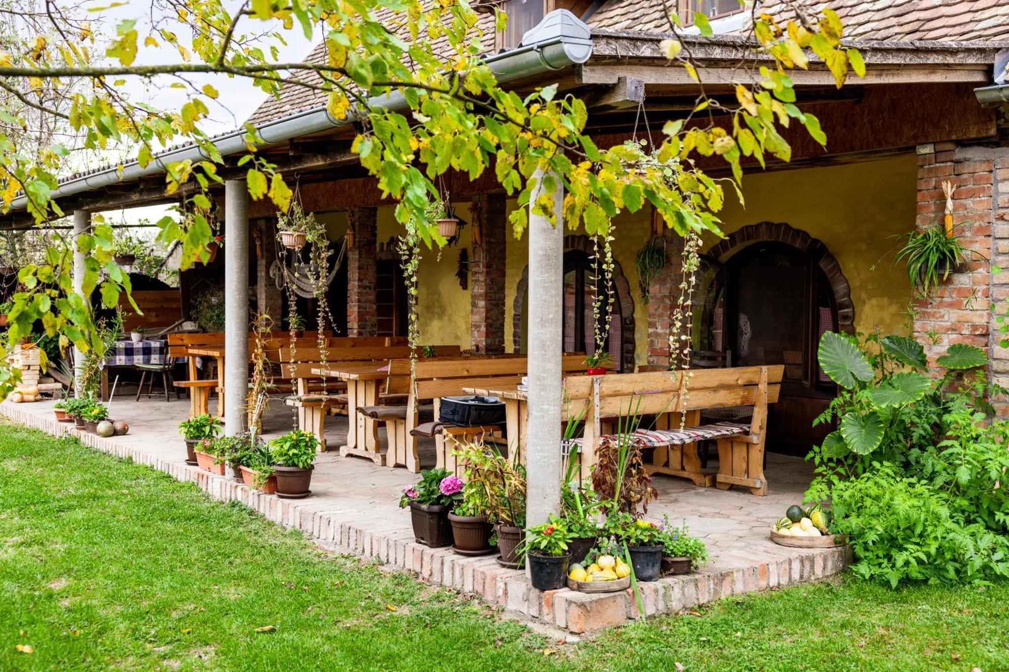 Snasini Kucari Bed & Breakfast Gradiste Exterior foto